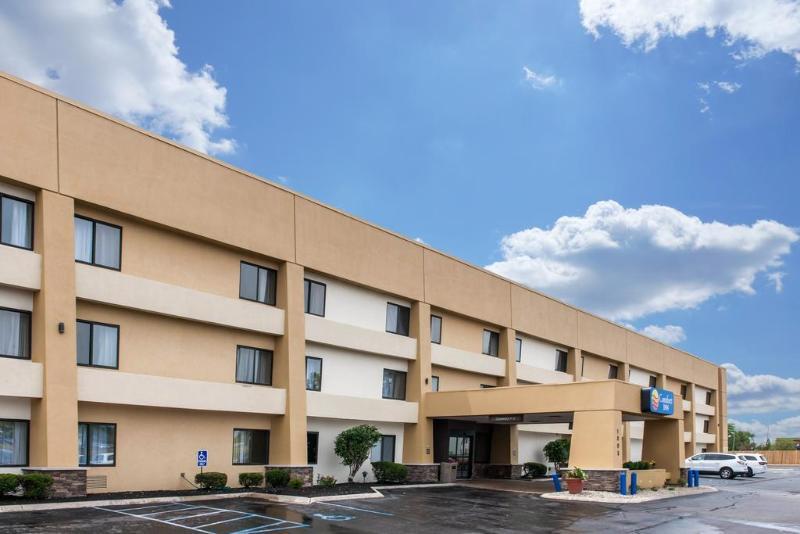 Days Inn By Wyndham Fort Wayne Bagian luar foto