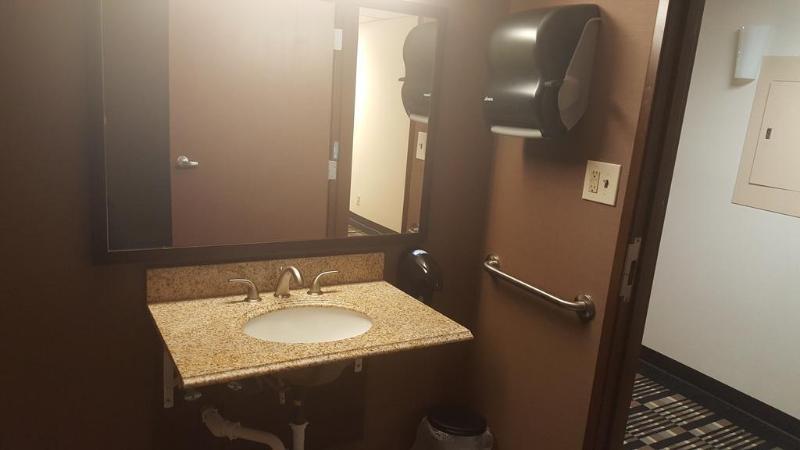 Days Inn By Wyndham Fort Wayne Bagian luar foto