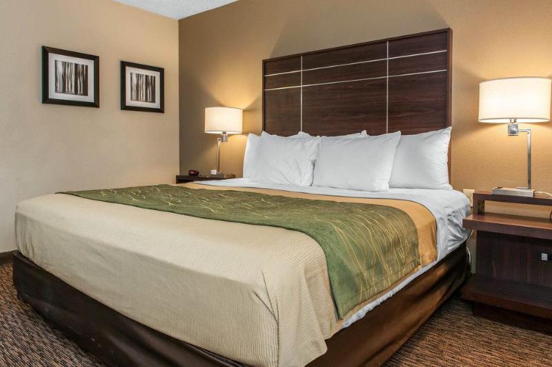 Days Inn By Wyndham Fort Wayne Bagian luar foto